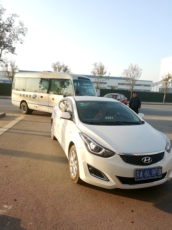 美誠鋁業(yè)班車到廠